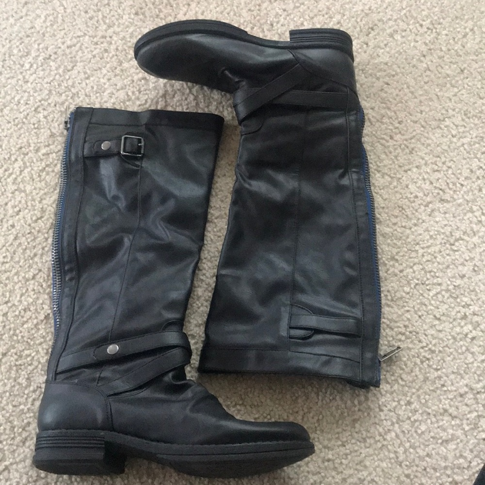 Womens Below-Knee Fashion Boots